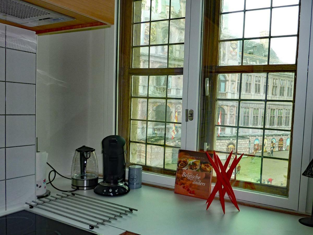 Antwerp Old Town Triplex Apartment Экстерьер фото